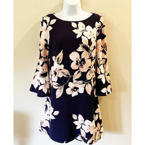 Eliza J Bell Sleeve Shift Floral Dress Size 6